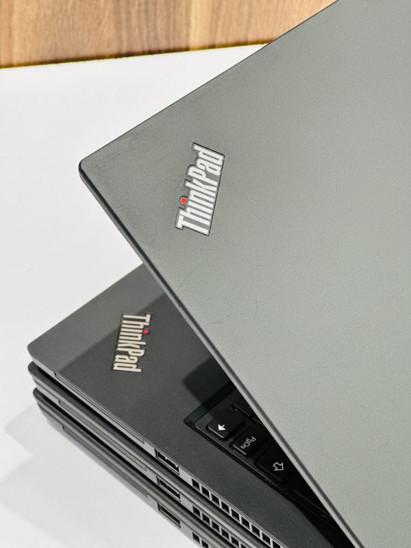 خرید لپ تاپ استوک Lenovo T14 از بانه