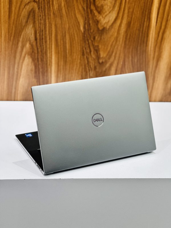 خرید لپ تاپ استوک Dell Precision 5560