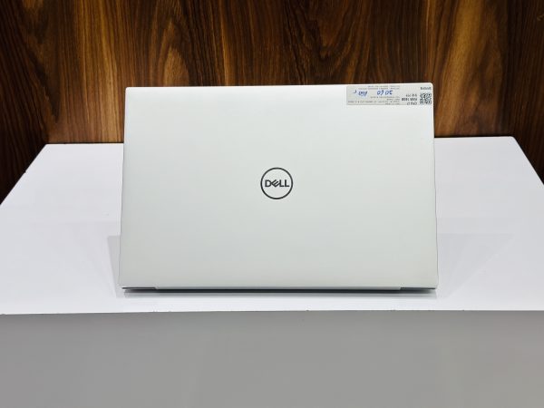 لپ تاپ Dell xps 17 9700