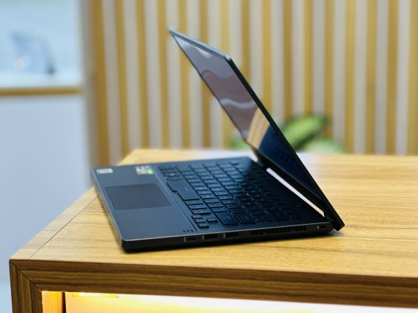 بررسی مشخصات لپ تاپ Asus ROG Zephyrus G14