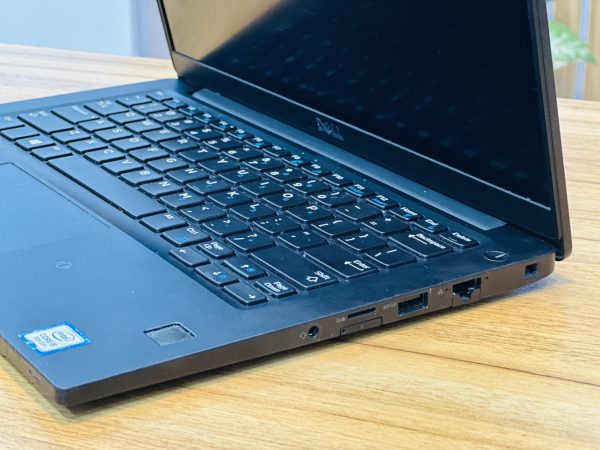 لپ تاپ استوک Dell latitude 7390 از بانه