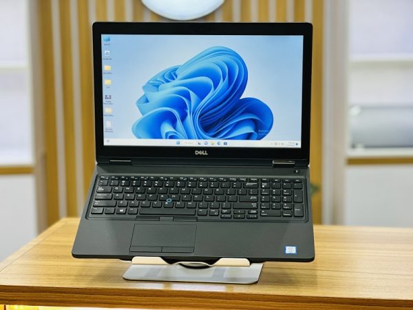 خرید لپ تاپ Dell latitude 5580 استوک از بانه