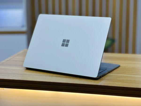 قیمت Surface laptop 4 استوک