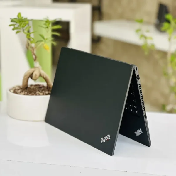 Thinkpad T490 استوک