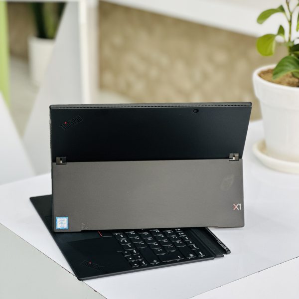 خرید لپ تاپ Lenovo x1 استوک