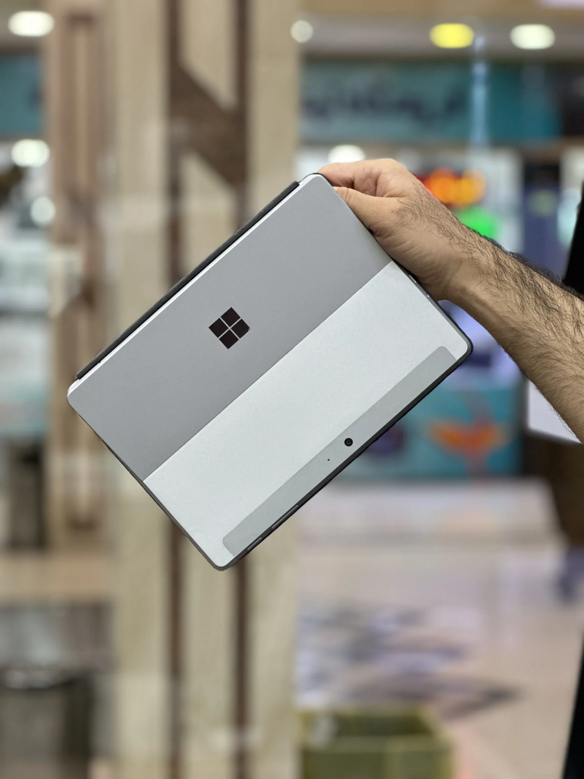 لپ تاپ Surface Go