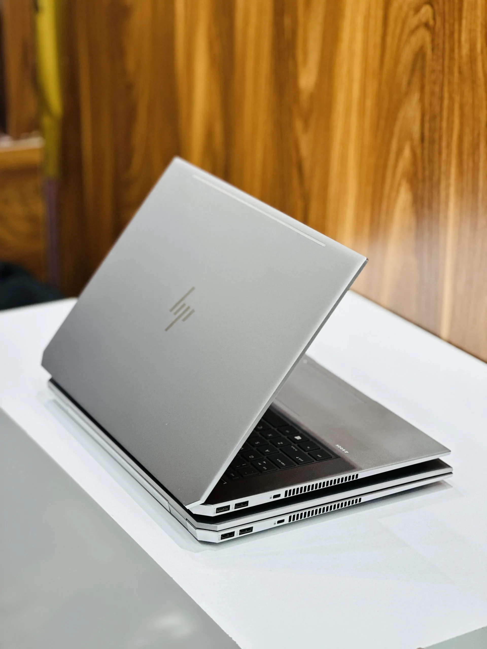 بهترین قیمت خرید لپ تاپ استوک HP ZBOOK Studio G5 از بانه