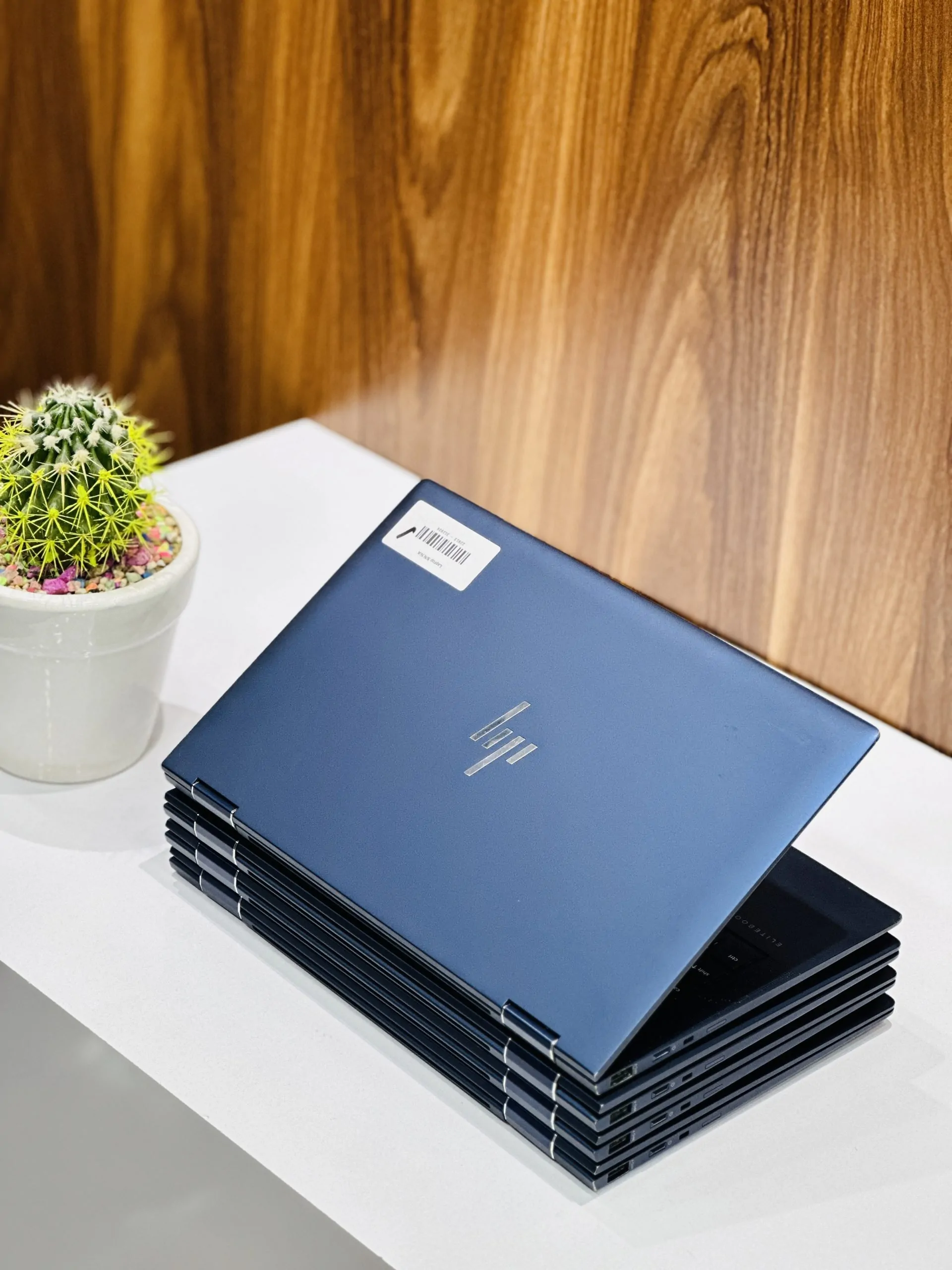 بهترین قیمت خرید لپ تاپ استوک Hp Elite Dragonfly از بانه بهترین قیمت خرید لپ تاپ استوک Hp Elite Dragonfly از بانه