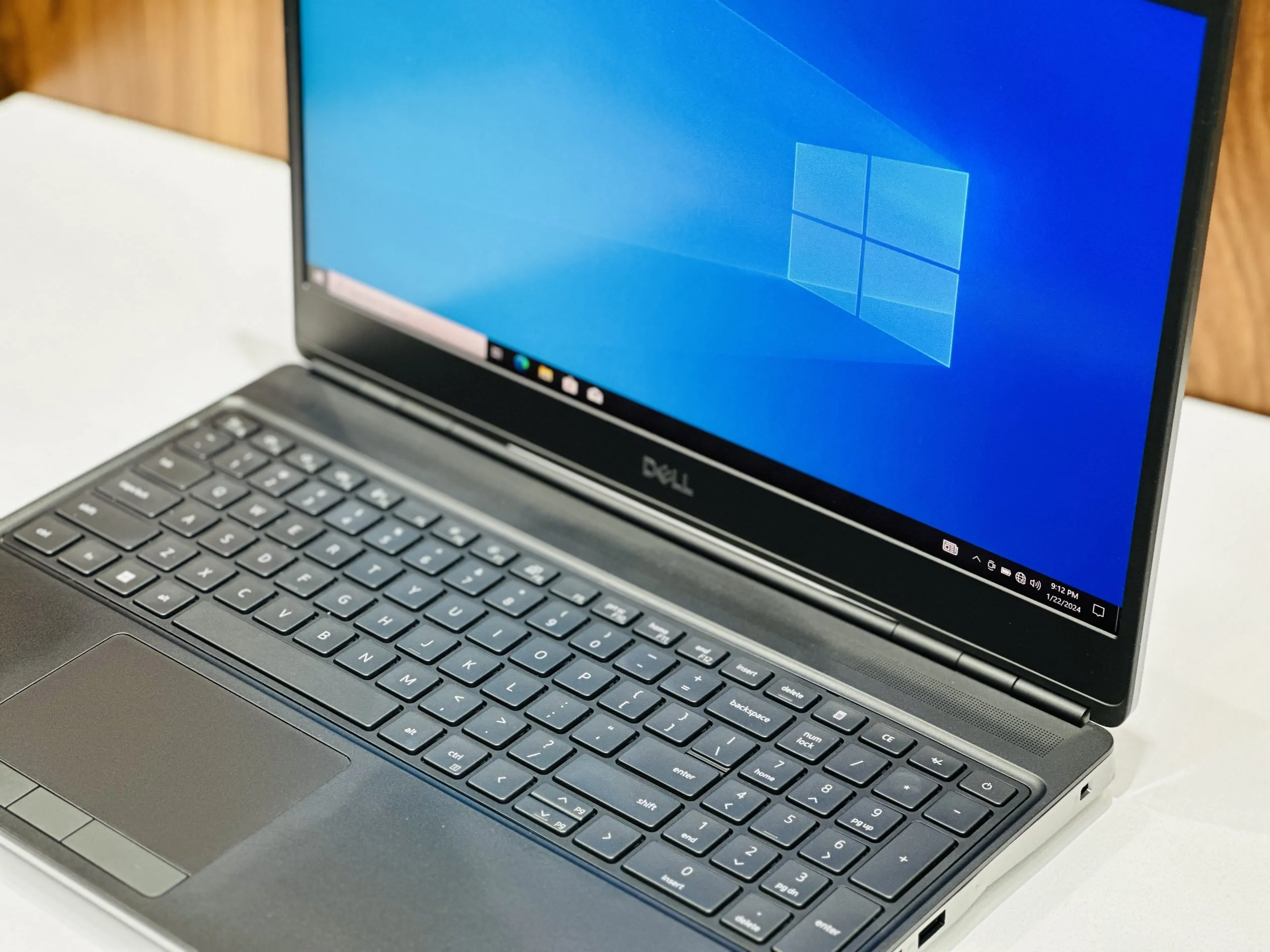 خرید لپ تاپ استوک Dell Precision 7550 خرید لپ تاپ استوک Dell Precision 7550