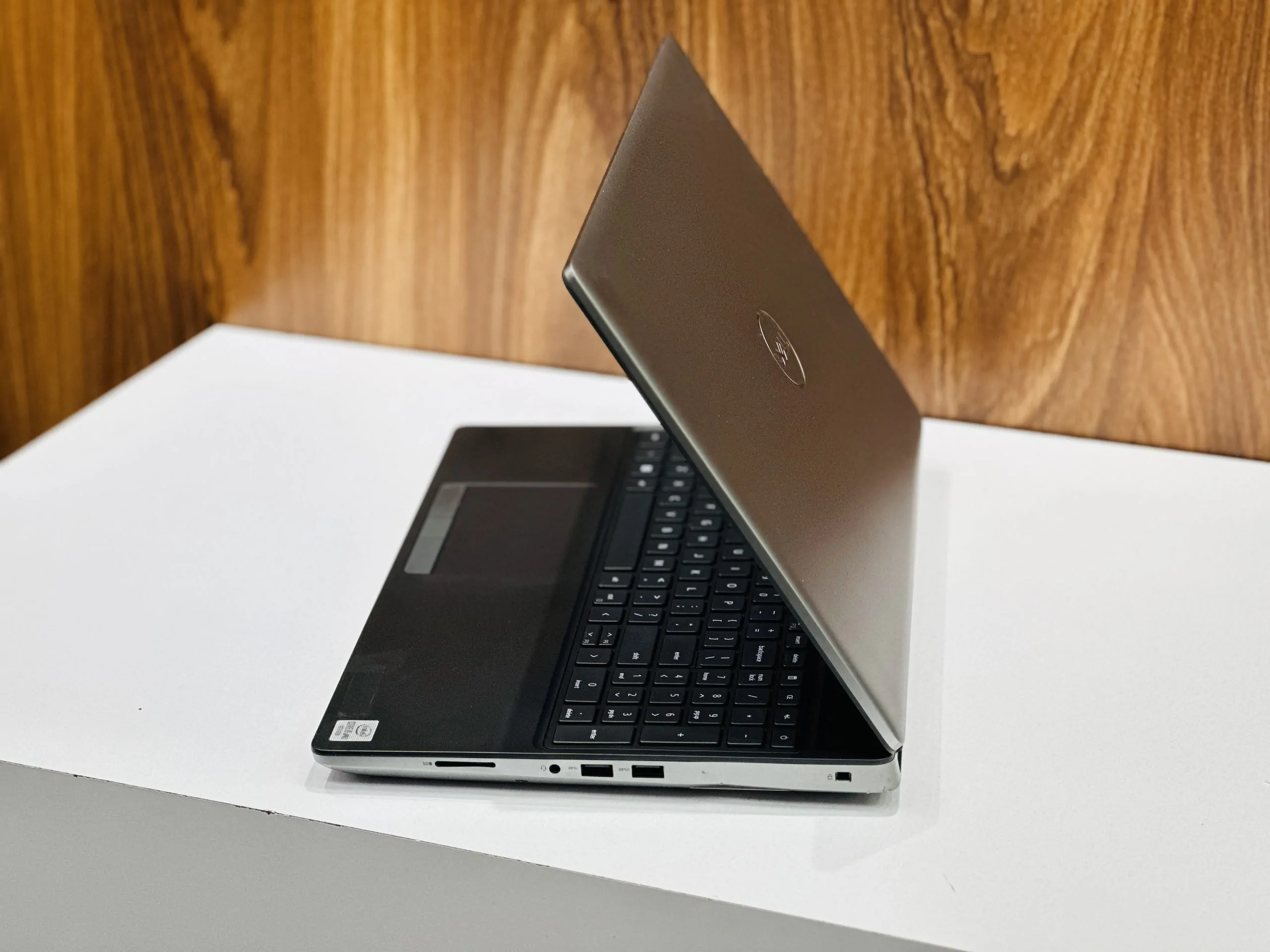 قیمت لپ تاپ Dell Precision 7550 قیمت لپ تاپ Dell Precision 7550