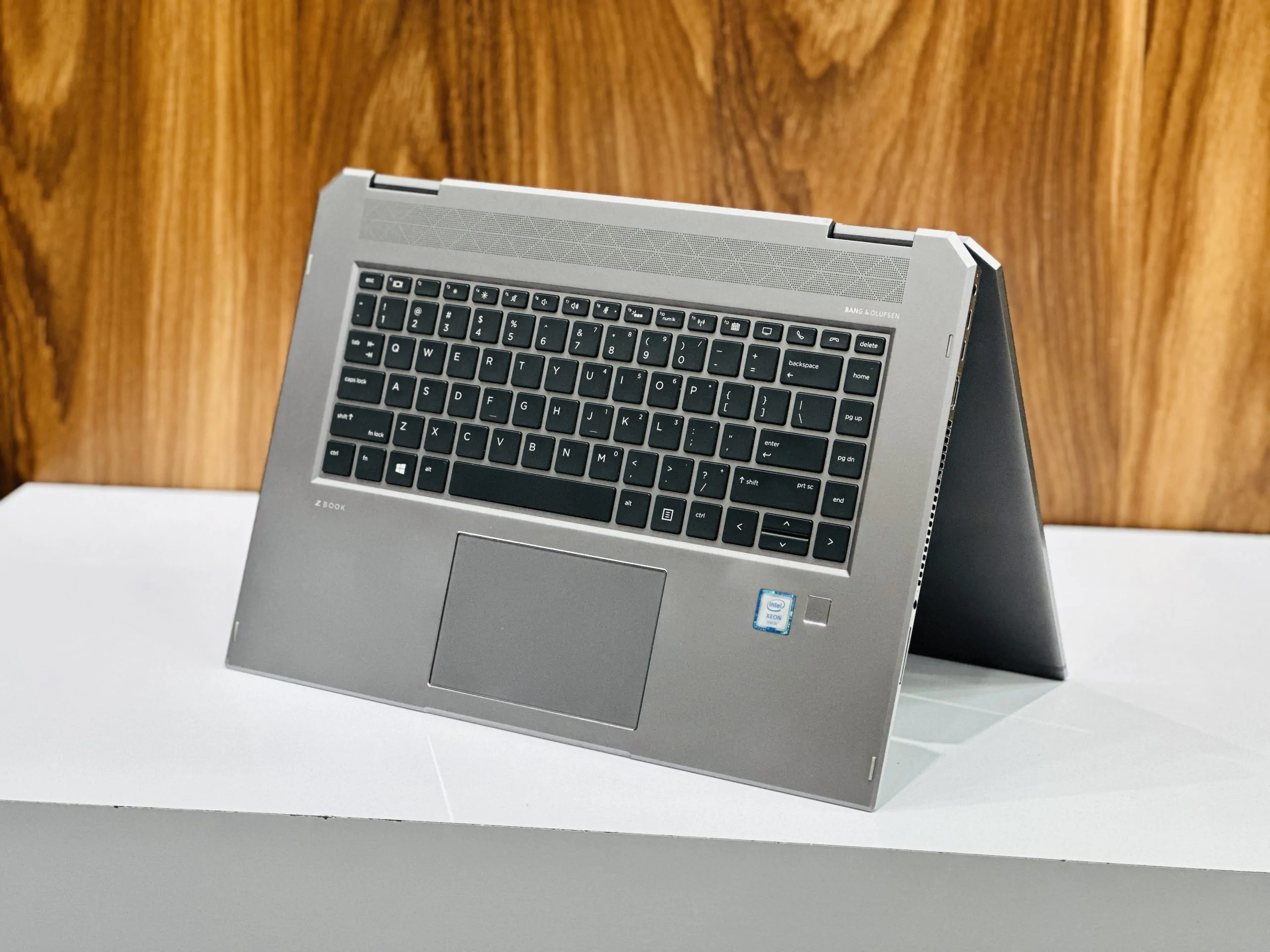 مشخصات لپ تاپ HP ZBOOK Studio X360 G5 مشخصات لپ تاپ HP ZBOOK Studio X360 G5