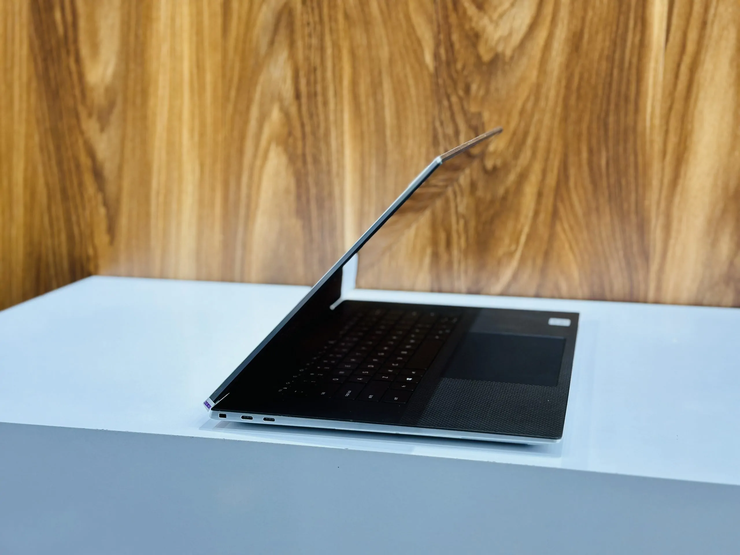 Buy Dell xps 17 9700 stock laptop مشخصات لپ تاپ Dell xps 17 9700