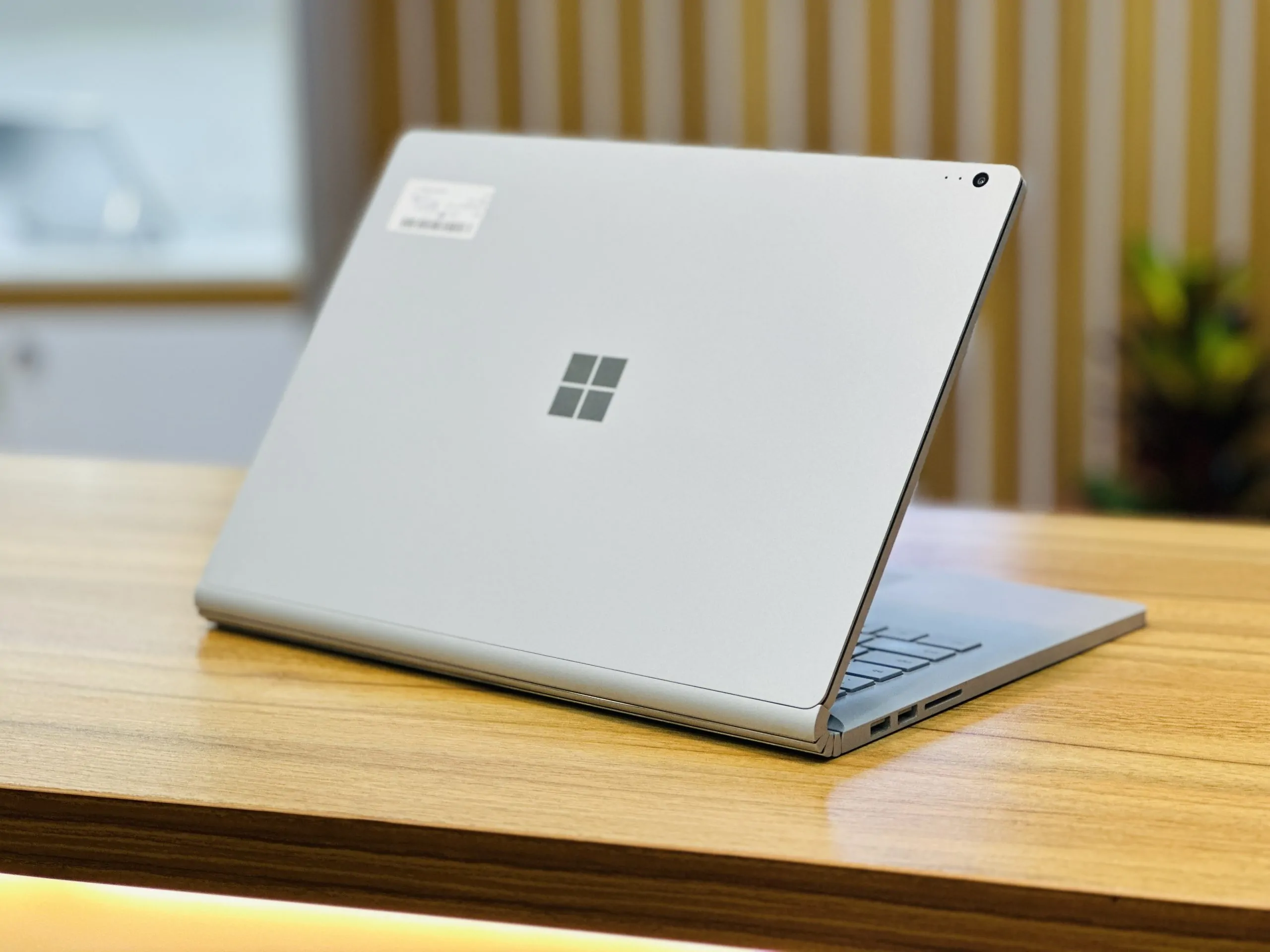خرید لپ تاپ استوک Surface Book 2 خرید لپ تاپ استوک Surface Book 2