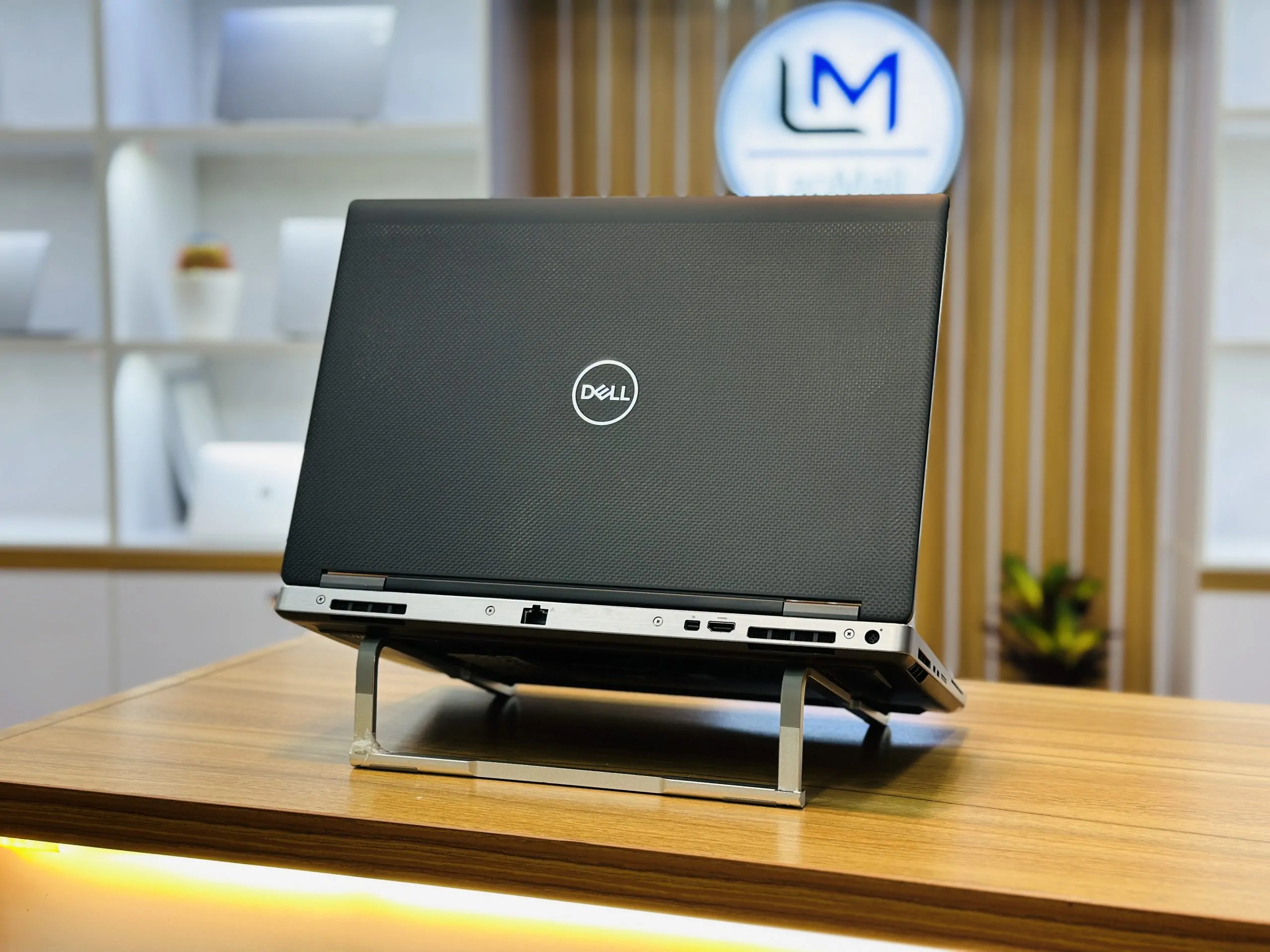 خرید لپ تاپ Dell precision 7540 استوک خرید لپ تاپ Dell precision 7540 استوک