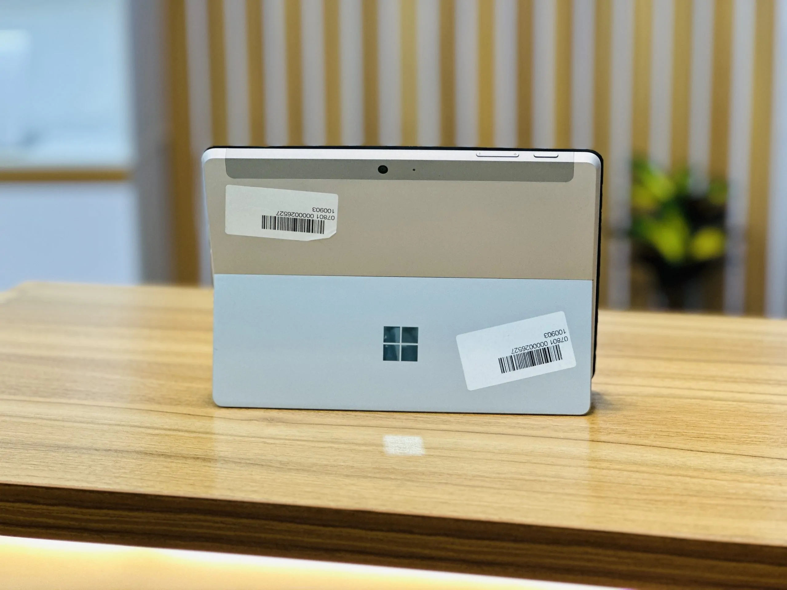 خرید لپ تاپ استوک Surface Go 2 خرید لپ تاپ استوک Surface Go 2