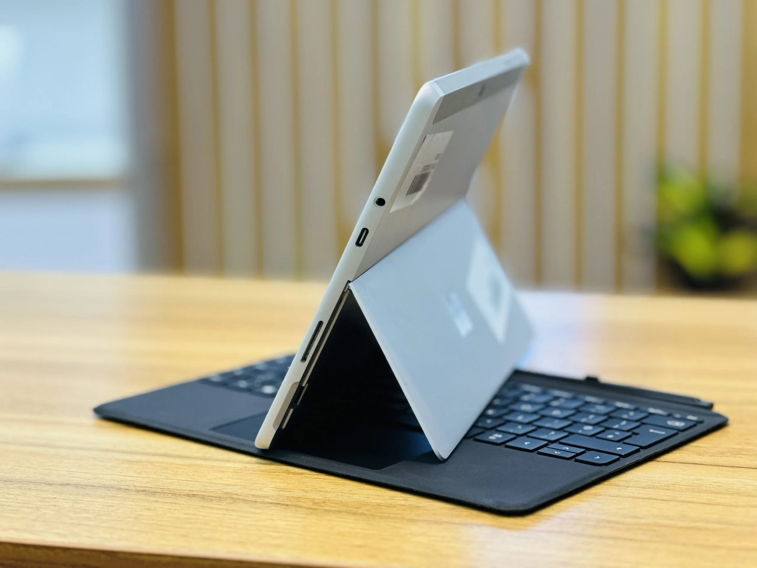 قیمت لپ تاپ Surface Go 2 قیمت لپ تاپ Surface Go 2