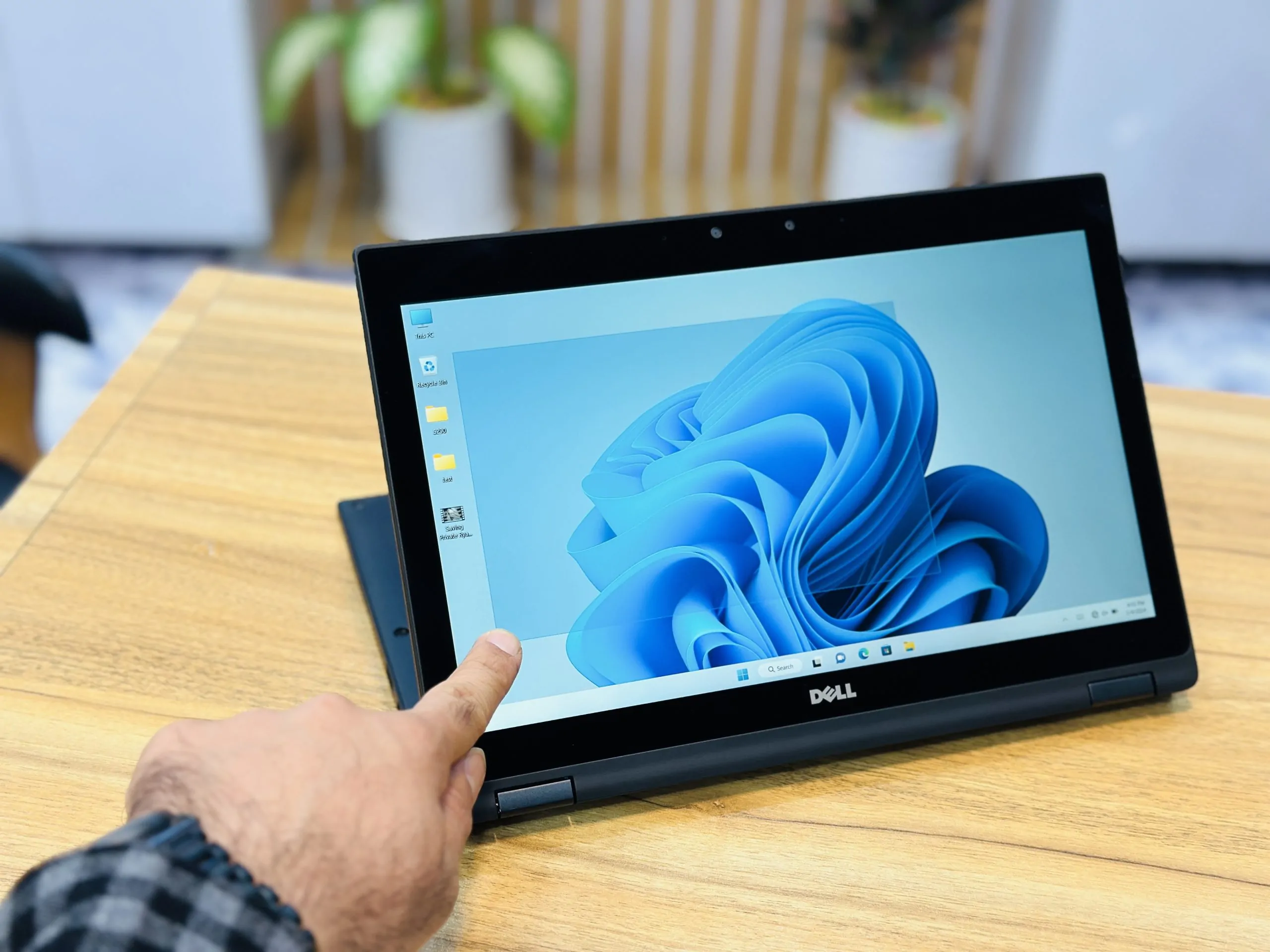 لپتاپ Dell latitude 5289 لپتاپ Dell latitude 5289