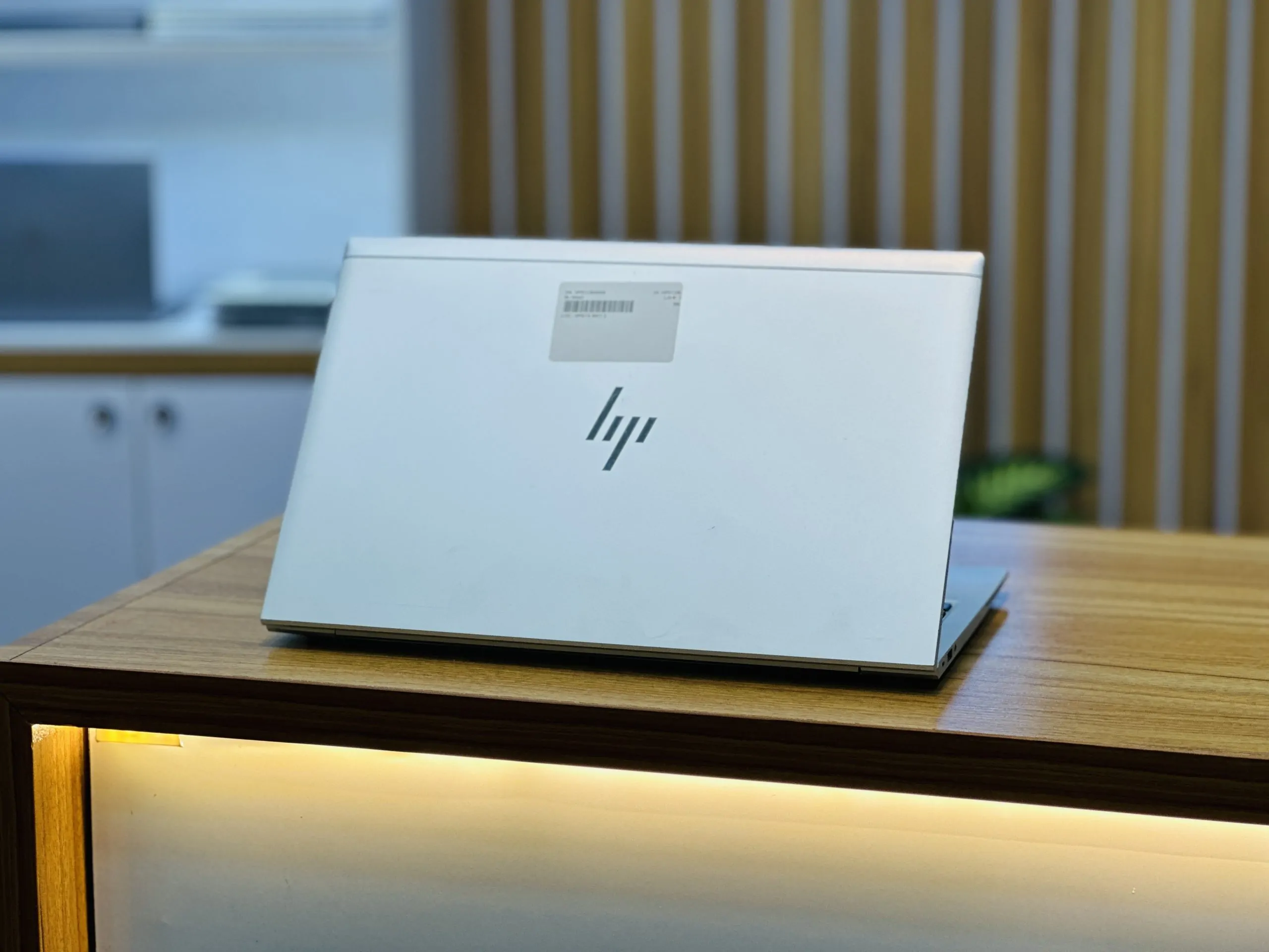 بررسی مشخصات و قیمت لپ تاپ HP Elitebook 850 G8
