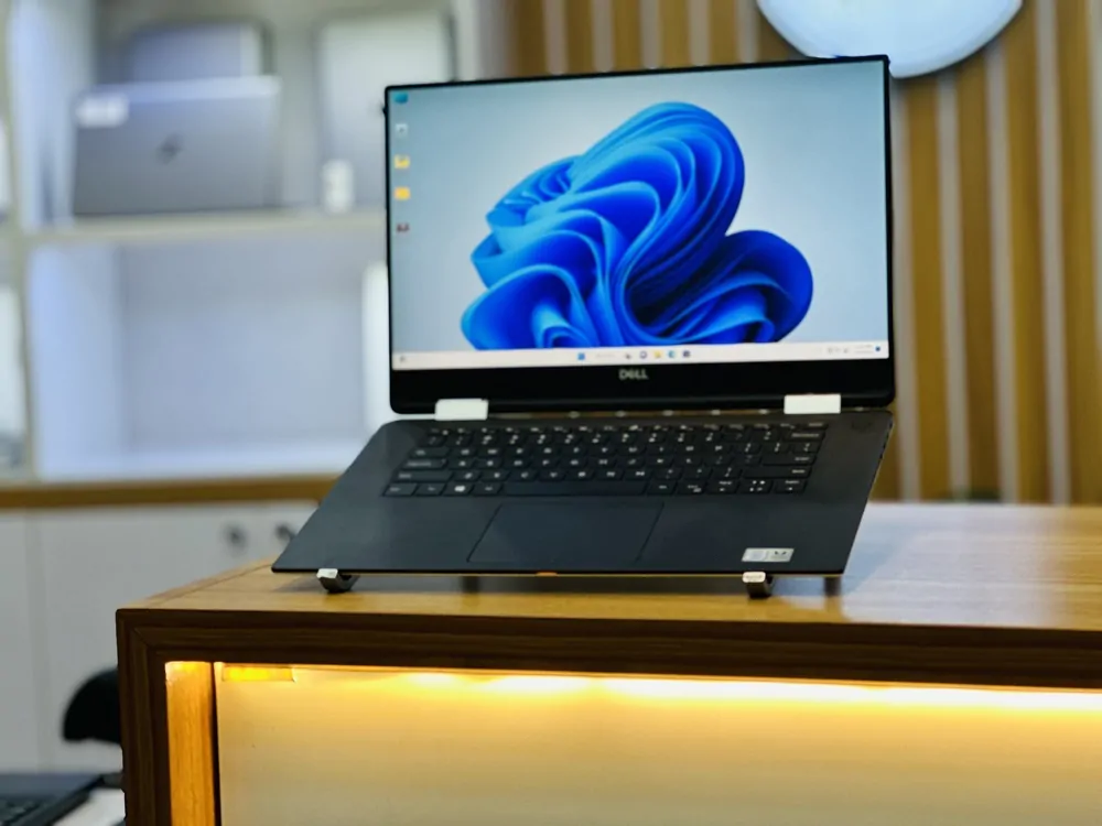 قیمت لپ تاپ استوک Dell precision 5530 2-in-1