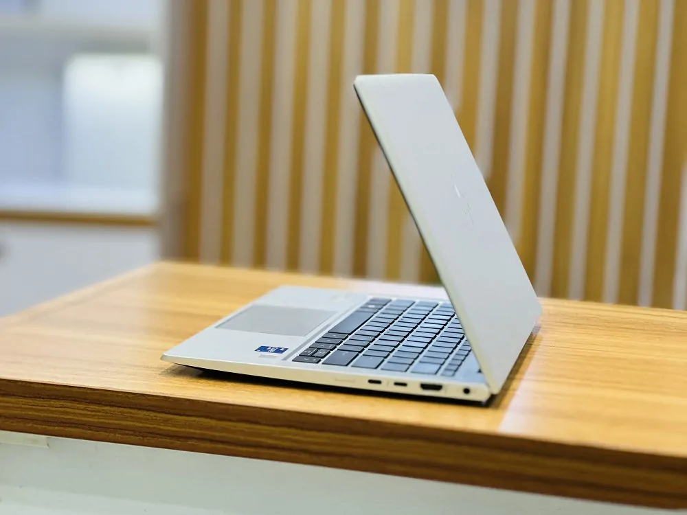 قیمت و خرید خرید لپ تاپ HP Elite book 830 G8 قیمت و خرید خرید لپ تاپ HP Elite book 830 G8