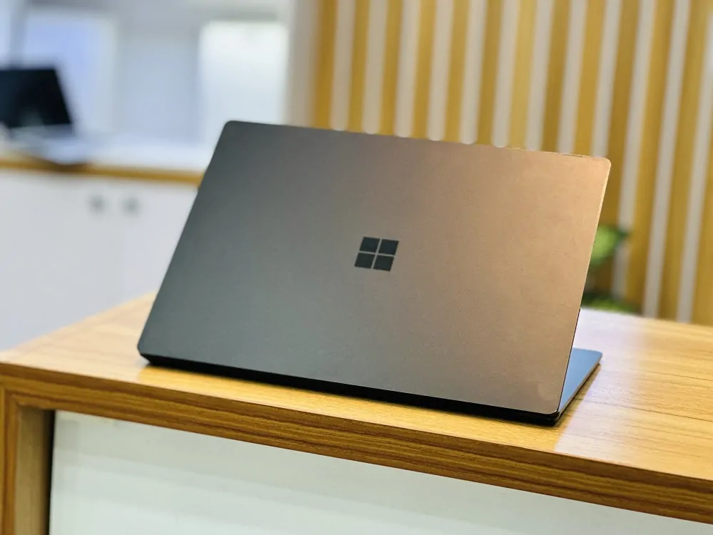 قیمت و خرید لپ تاپ Surface laptop 4 قیمت و خرید لپ تاپ Surface laptop 4
