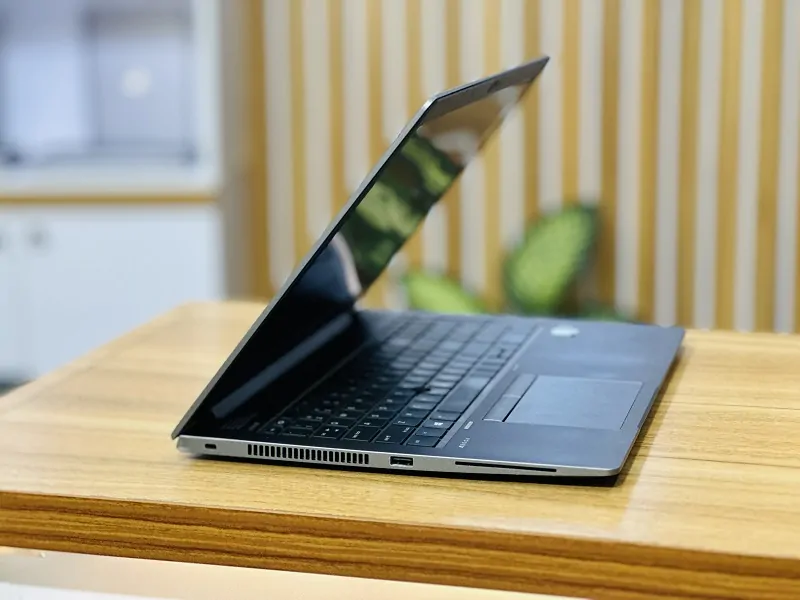 بررسی مشخصات لپ تاپ HP ZBOOK 15U G6