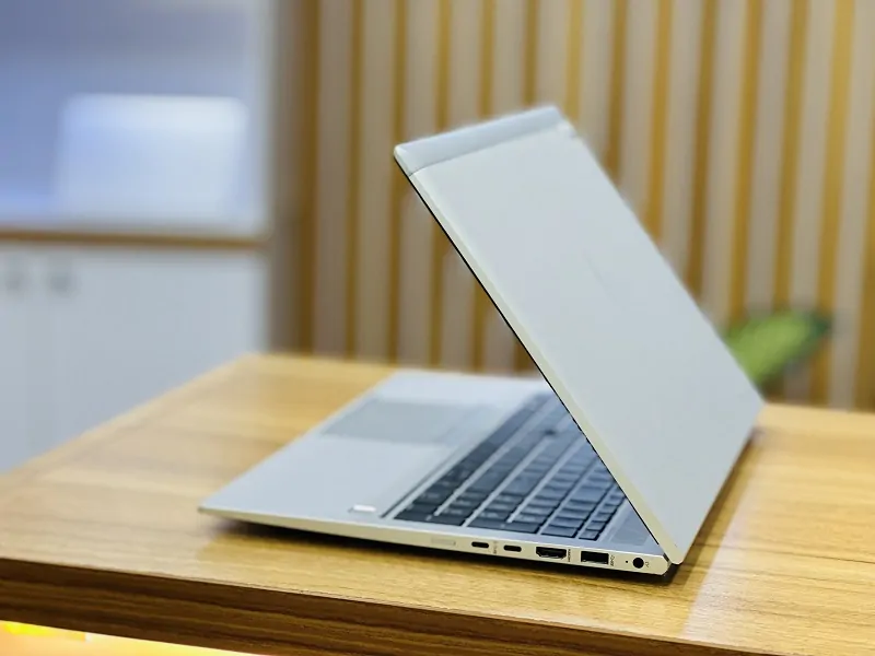 بررسی مشخصات لپ تاپ HP Elite Book 855 G8 بررسی مشخصات لپ تاپ HP Elite Book 855 G8