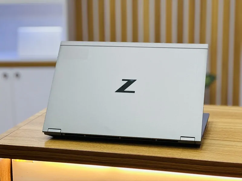 بررسی مشخصات لپ تاپ HP ZBOOK Fury 15G7