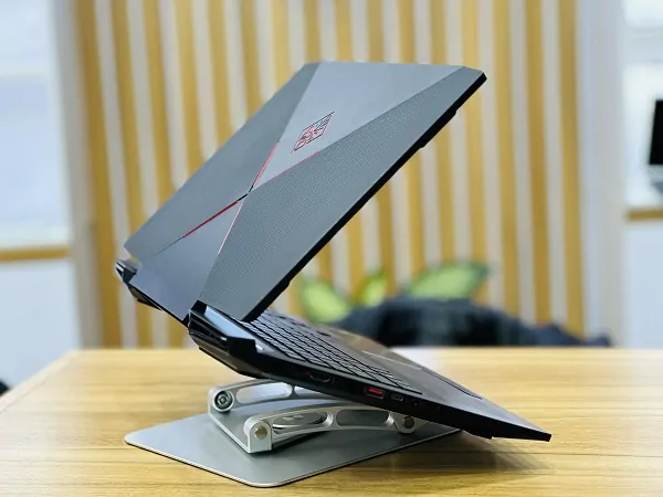 مشخصات لپ تاپ Hp omen 15