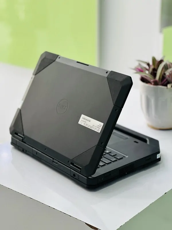 خرید لپ تاپ Dell Latitude 5404 استوک در بانه خرید لپ تاپ Dell Latitude 5404 استوک در بانه