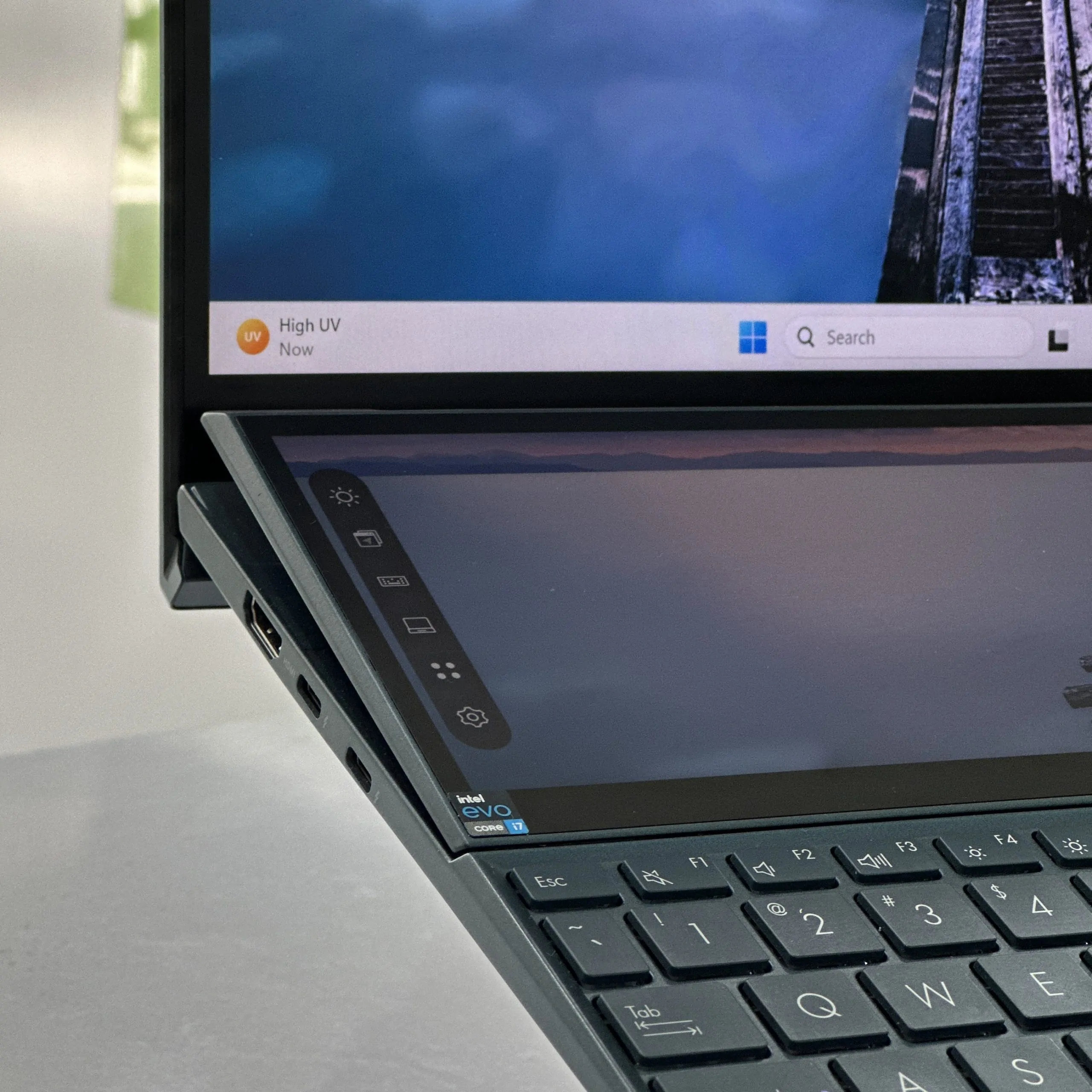 مشخصات لپ تاپ Asus ZenBook UX4100EAR