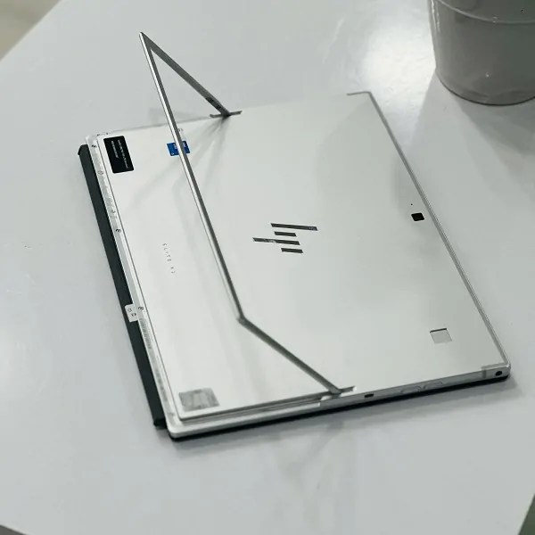 خرید لپ تاپ Hp Elite x2 G8 در بانه