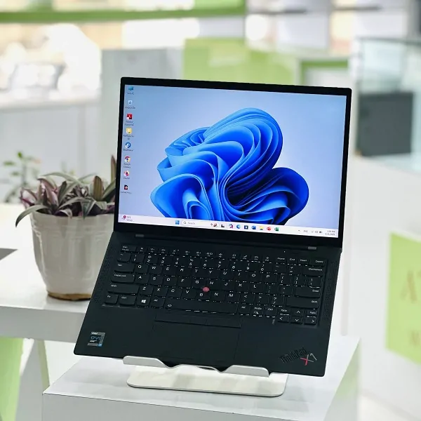 خرید لپ‌ تاپ Lenovo X1 Carbon