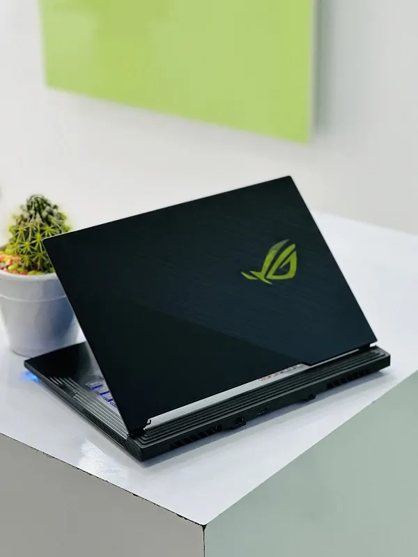 مشخصات لپ تاپ Asus ROG Strix G512LV مشخصات لپ تاپ Asus ROG Strix G512LV
